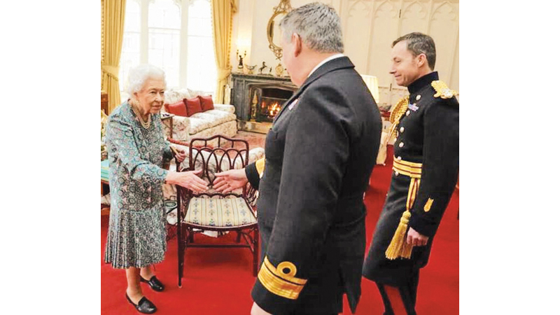 Queen Elizabeth hosts Rear Admiral James Macleod and Major General Eldon Millar as she met the incoming and outgoing Defence Service Secretaries at Windsor Castle, Berkshire, Britain last Wednesday.