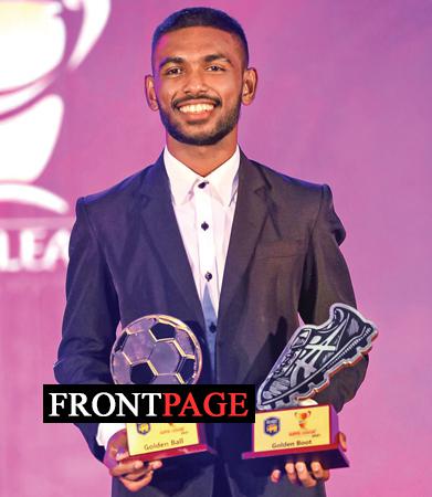 Lankan soccer stars honoured at Gala awards ceremony