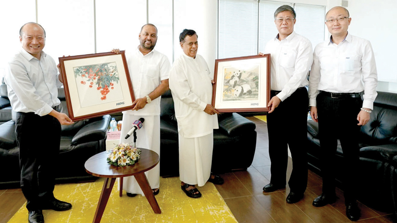 Souvenirs given to the two visiting ministers, Nimal Siripala De Silva and Mahinda Amaraweera to mark the occasion.