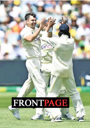 Australia seize control of third Test after ruthless bowling