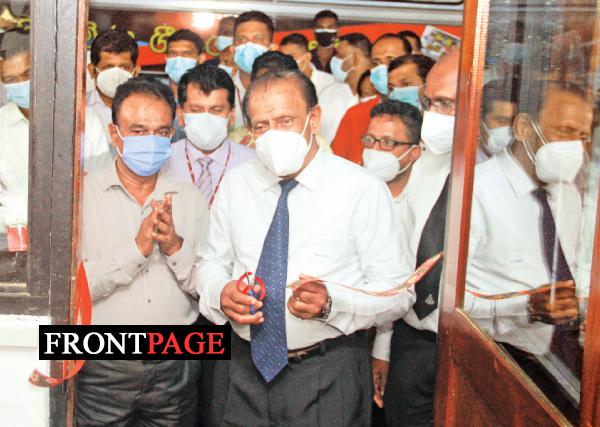 Dinamina Katharagama bus service recommences