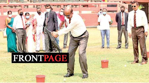 Golf introduced to Ananda College