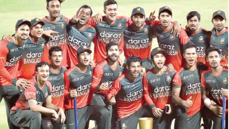 Shakib Makes History As Australia Suffer Record Low FrontPage