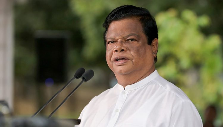 Bandula lakehouse gayan01