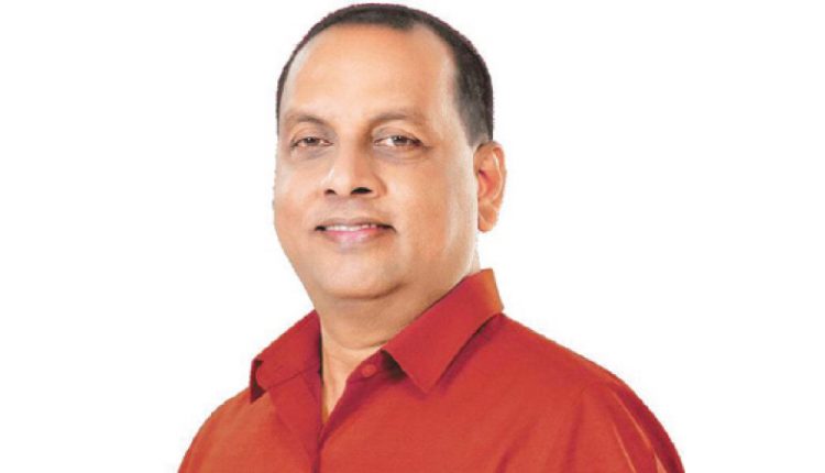 Mahinda Amaraweera gayan abeykoon lakehouse02