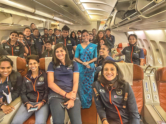 Indian National female cricket team onboard SriLankan.