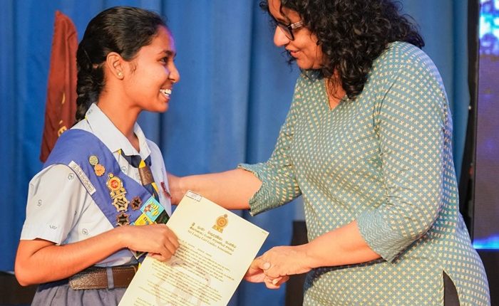 Harini Amarasuriya girl guides