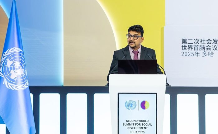 Mahinda Jayasinghe 1