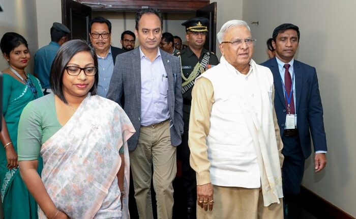 Indian delegation relics