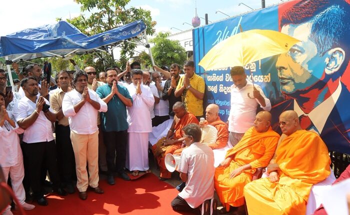Suresh Sallay protest