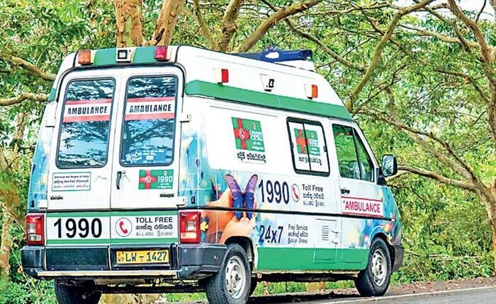 Suwa Seriya ambulance